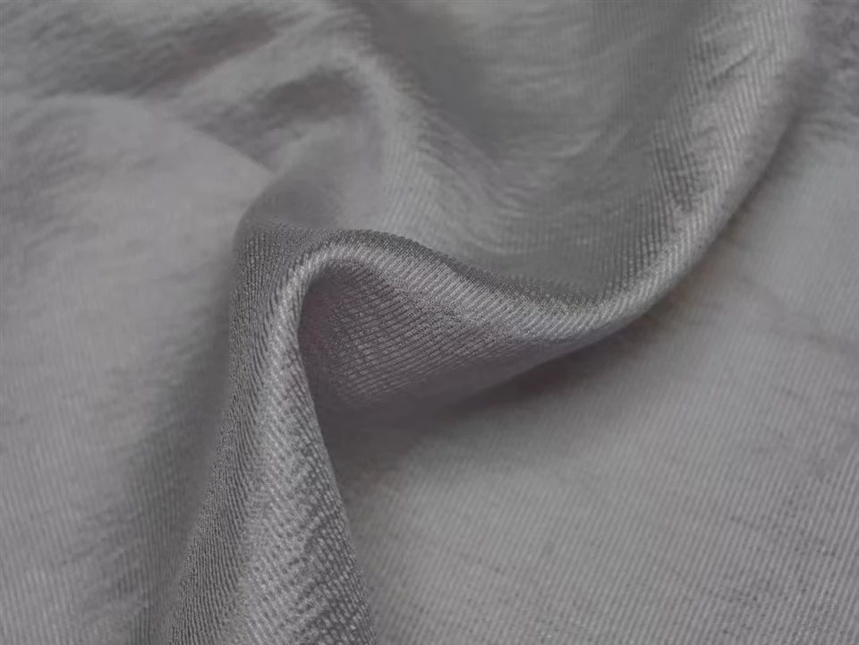 Two-tone Weft Interlaced Fabric